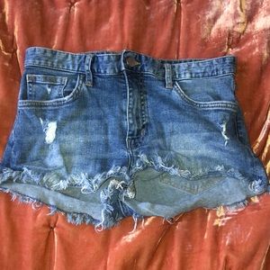 H&M distressed denim shorts